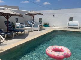 Villa Faten，位于El Guecheïne的酒店