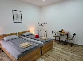 Riverstone Retreat Studio