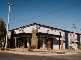 Hotel Maggio，位于马拉圭的酒店
