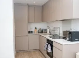 Stylish 1BR Flat in Milton Keynes Central