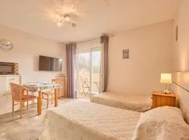Studio rénové avec balcon sud à Barbotan - FR-1-841-16