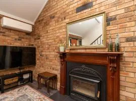 3BR Home near Canberra Hospital and Parliament House - Hosted by CanStay