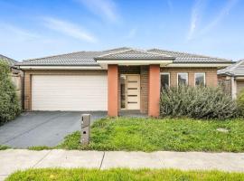 Everything You Need - Family Retreat in Clyde，位于Clyde的酒店