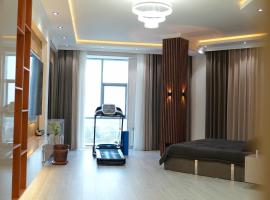 Sky Luxury Apartment，位于杜尚别的酒店