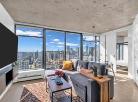 Skyview, 40th Floor! 2BR Condo in Downtown Vancouver，位于温哥华的酒店
