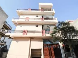 Hotel O The Velvet Chinhat Tiraha