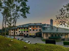 Wołosań B&B，位于齐斯纳的度假村