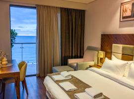 Luxury Dreamland Oasis Apartments，位于查克维的酒店