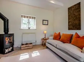 1 Bed in Fifehead Neville 95771