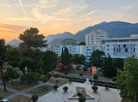 Seaside Port Apartments