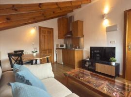 Explora Sierra de Madrid，位于洛索亚的度假屋