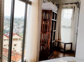 HOTEL HI Fianarantsoa，位于Mandriankeniheny的酒店