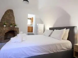 Avgonyma Square Nest