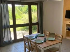 Studio Ocre Au Bord Du Lac