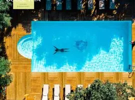 Dolce Vita Luxury Bungalows