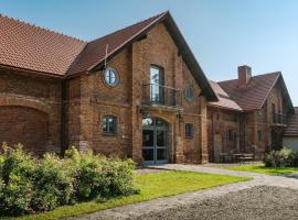 Dwór Kombornia - Folwark，位于Kombornia的酒店