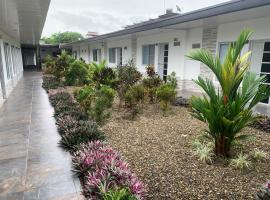 Hotel Garden House Guaviare，位于圣何塞德尔瓜维亚雷的酒店