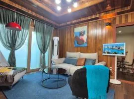 부산 2층 Qstay Loft