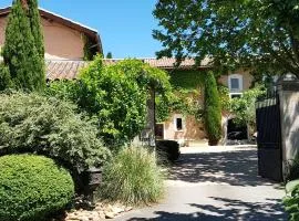 Maison authentique avec terrasse& Bbq