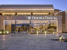 Doubletree By Hilton Mangroovy El Gouna Resort，位于赫尔格达的酒店