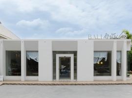 Bali hotel，位于Ban Wang Krom Nua (2)的酒店