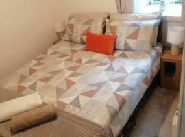 Castle Walk Apartment，位于斯特灵的酒店