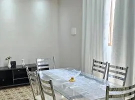 Apto 1º andar Centro 4 quartos com ar condicionado e estacionamento
