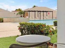 AL117 -Resort Pool-Beach Tennis court- 2BR condo-Close to Palm Beach