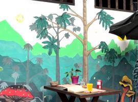 Hostel Embaúba Paraty，位于帕拉蒂的酒店