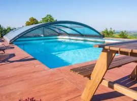 CASA VACANZA CON PISCINA,AREA GIOCHI BAMBINI.