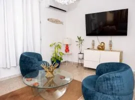Cozy Home Close to Beaches