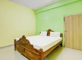 Hotel O Holiday Hotel，位于Mahulia的酒店