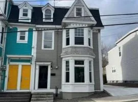 Saint Johns spacious Heritage Stay est 1901