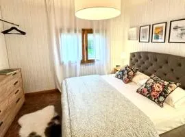 Casa degli Albicocchi - near Venice - whole house with garden and free Prkg