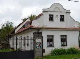 Ubytování Hrusice
