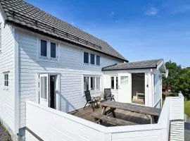 6 person holiday home in Bud