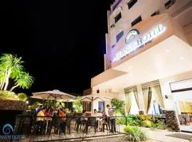 Islands Hotel