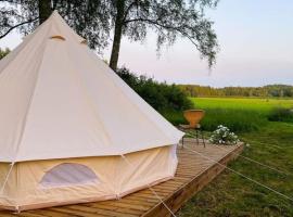 Ilmjärve Glamping Otepää，位于Ilmjärve的酒店
