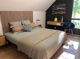 Chambre du mont saint Michel，位于Bacilly的酒店