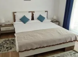 Ap CALAS No2 2B, Free Parking