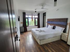Vinayak Inn Banganga Road Katra，位于格德拉的酒店