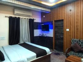 Hotel Sourabh Palace，位于Bhilwara的酒店