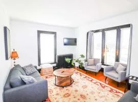 Centrally located East End & off-street parking