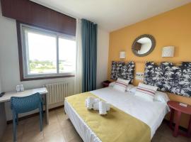 Hotel Moon Dreams La Lanzada，位于阿兰扎达的酒店
