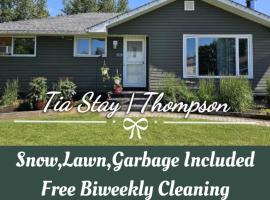 Contractor-friendly,4Beds, Free Parking&Laundry，位于汤普森的酒店