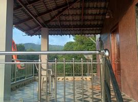 Saketa Homestay，位于Linganamakki的酒店