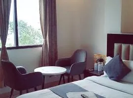 Hotel Delhi Empire Dx