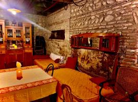 Dzveli Galavani -Old Wall，位于泰拉维的酒店