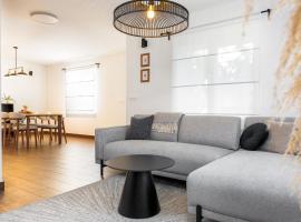 Apartment Mirta Murter，位于穆泰尔岛的酒店