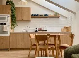 Loft apartment v cetre mesta s parkovacím miestom